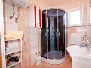 Holiday Home Fortuna 53 - Image 5
