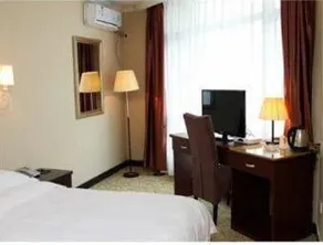 Super 8 Hotel Dalian Wuyiguangchang Tongju Jie - Image 1