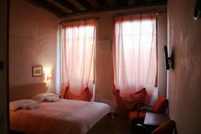 Mia Suites Piazza Erbe - Image 4