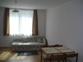 Lantos Apartmanhaz - Image 2