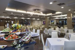 Central Park Hotel - Image 4