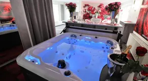 JB Whirlpool Suite Hamburg - Image 4