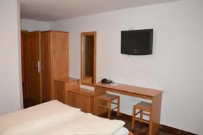 Hotel Lukov Dom - Image 5