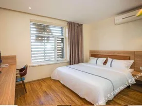 KUKE FASHION HOSTEL - Image 3