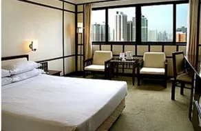 Empire Hotel - Image 4