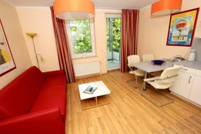 Strandresidenz Brandenburg Ferienwohnungen Paradies Rugen - Image 2