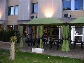 Hôtel Stars, Montpellier Lattes - Image 2