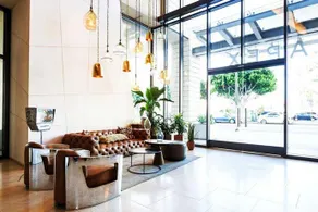 Pelican Stay – Corporate Suites In Downtown La - Image 2