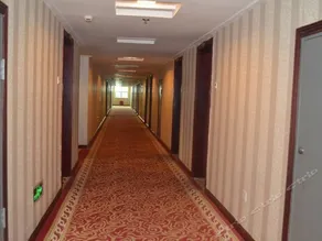 Liexi Hotel - Image 4