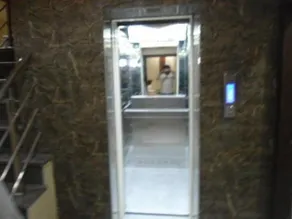 Krish Paradise Hotel - Image 2