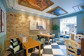 The Guildhall and Linen Exchange - Image 5