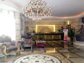 Shengbaoluo Holiday Hotel - Image 2