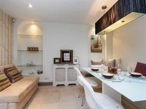 Veeve 2 Bed House On Stoneleigh Place Holland Park - Image 2