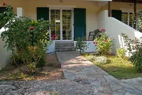 Inglessata Rose Studios - Image 4