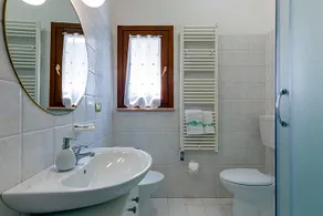 B&B King - Image 4