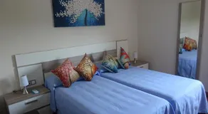 Apartamento de Lujo en Sevilla - Image 2