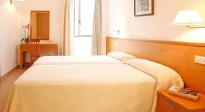 Apartamentos Miramar 2 - Image 3