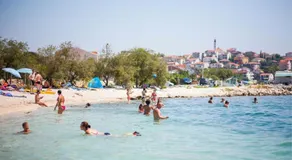 Piscina Apartments - Image 2