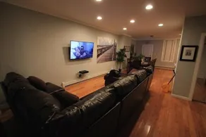 Jefferson Avenue Apartments - Image 2