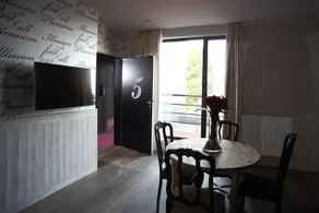 Aparthotel L'impronta - Image 4