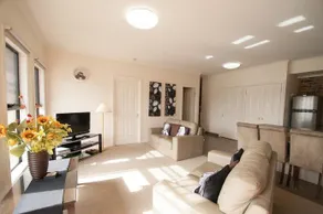 Yarra Glen Apartments - Image 5