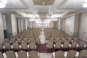 Hunguest Hotel Fenyo - Image 2
