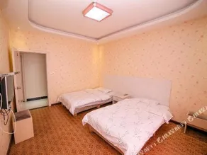 ZHEN'AI BOUTIQUE HOTEL - Image 3