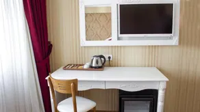 LOOR HOTEL - Image 3