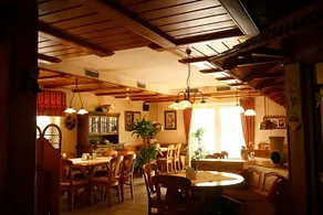 Hotel Company - Image 2