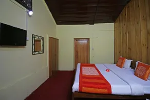 Hotel Raj Mahal(100 metres from Mall road) - Image 4