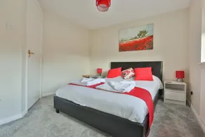 Echo Lodge Swindon - Image 5