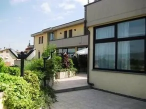 Anghiari Hotel - Image 2
