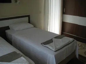 Crescent Villa - Image 4