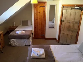 St Crispin Inn - Image 2