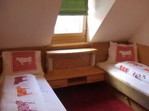 Double room, shower, toilet - Image 5