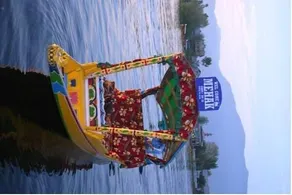 Hermes Group of Houseboats - Image 5