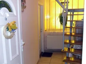 Viola Apartman - Image 2