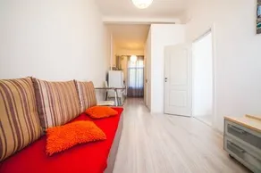 Fresh 2room cozy flat in the center - Image 3