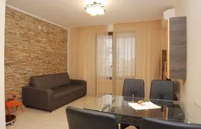 Esteban Apartcomplex - Image 3