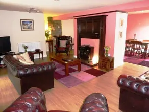 Vulcan Lodge Cottages - Image 3