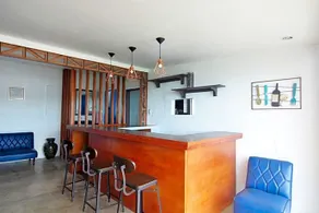 Highway to H Inn Seaside - Image 4