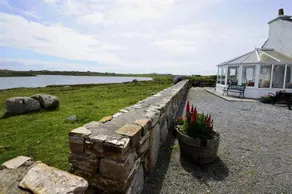Cottage 181 Cleggan - Image 3