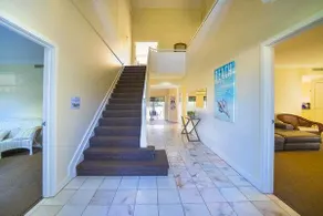 Holiday Home Sanctuary Cove Blue - Image 2
