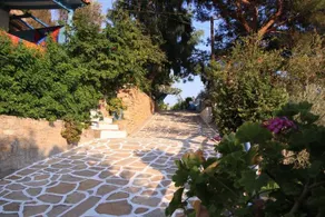 Blue Horizon Studios & Apartements - Image 4