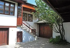 The Well House - Image 4