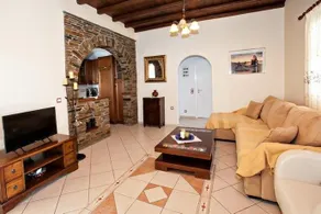 Andrea's Tinos House - Image 2