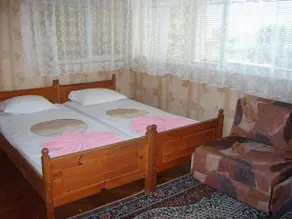 Ovcharovi Guest House - Image 2