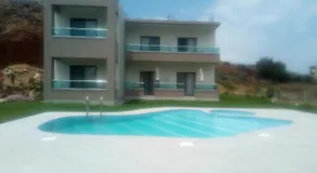 Efrilias Studios & Apartments - Image 2