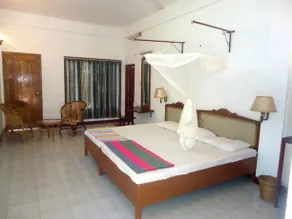 Palm Beach Resort - Image 5
