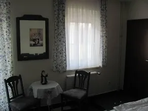 Hotel Kryom's 108 - Image 3